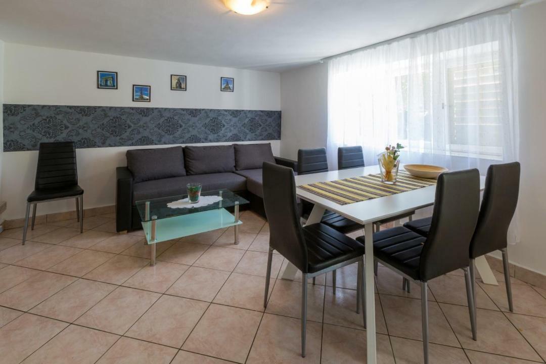 Apartment Dvorska Crikvenica Zewnętrze zdjęcie